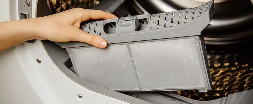 Signs Of A Clogged Dryer Lint Trap in Temecula, California